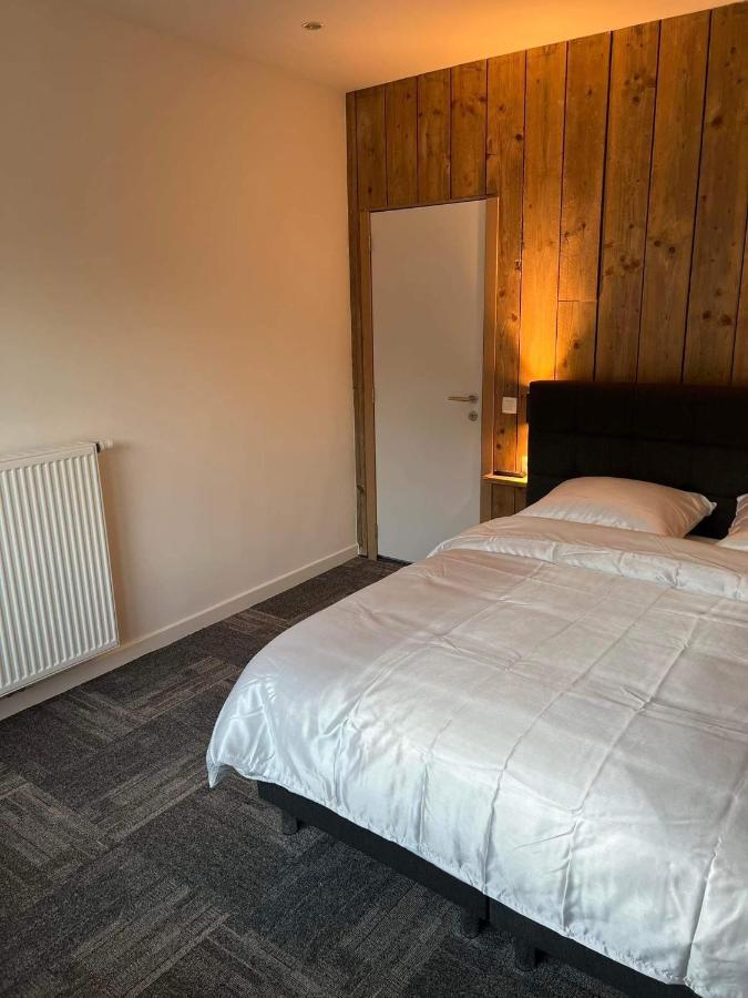 Nieuwe Kamer In Centrum Brugge Met Badkamer ! Exteriör bild